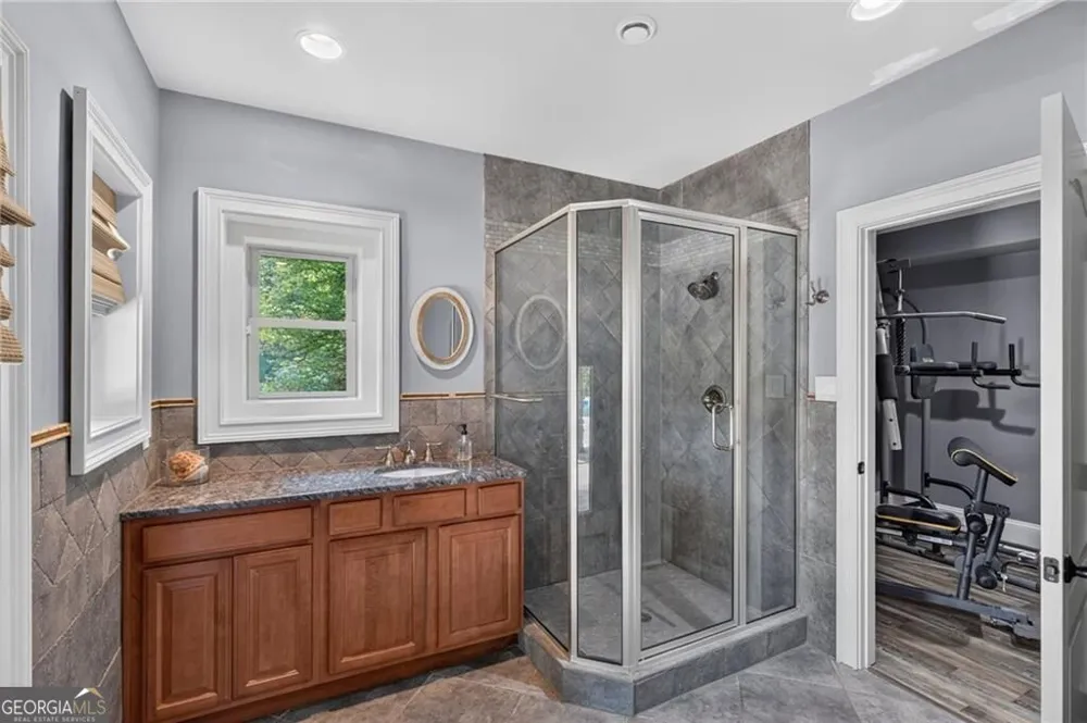 456 E Valley RD NE Rydal, GA 30171