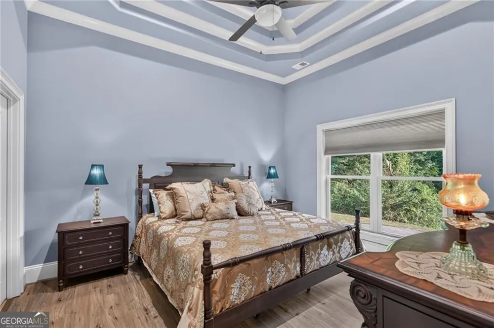 456 E Valley RD NE Rydal, GA 30171
