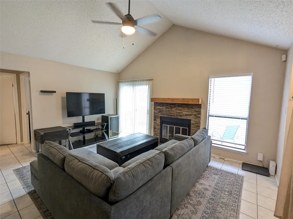 11609 Tallow Field Way Austin, TX 78758