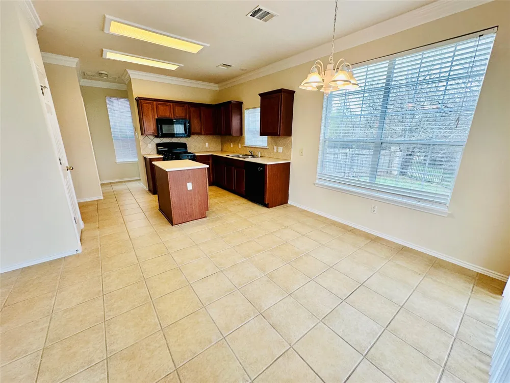16216 Castletroy Drive Austin, TX 78717