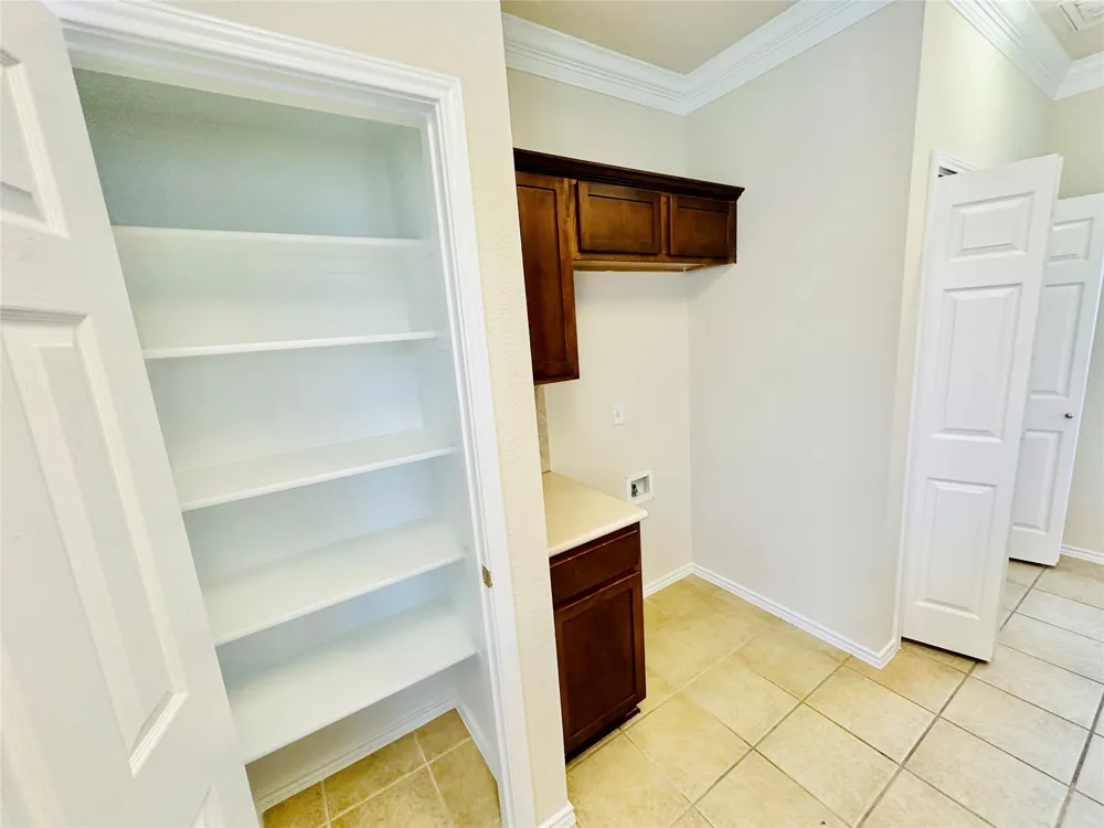 16216 Castletroy Drive Austin, TX 78717
