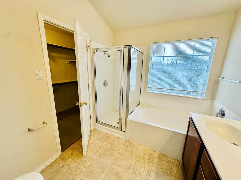 16216 Castletroy Drive Austin, TX 78717