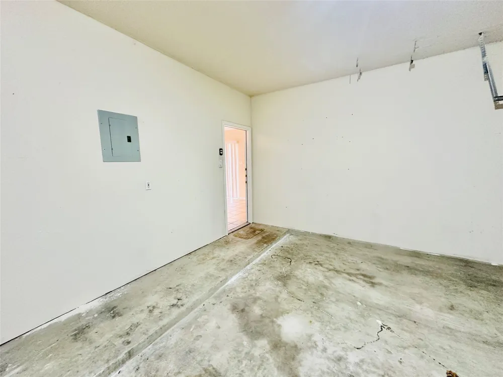 16216 Castletroy Drive Austin, TX 78717