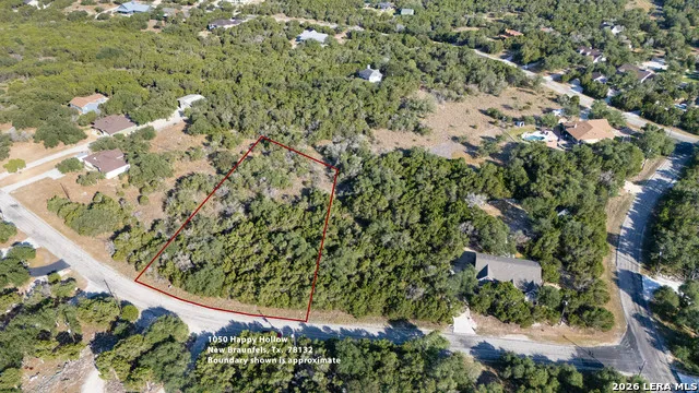 1050 Happy Hollow New Braunfels, TX 78132