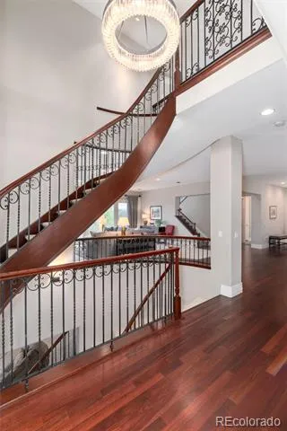 4450 W Caspian Circle Littleton, CO 80128