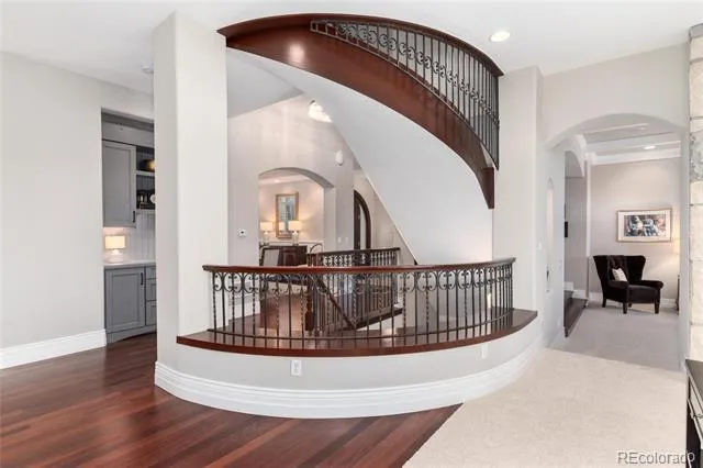 4450 W Caspian Circle Littleton, CO 80128