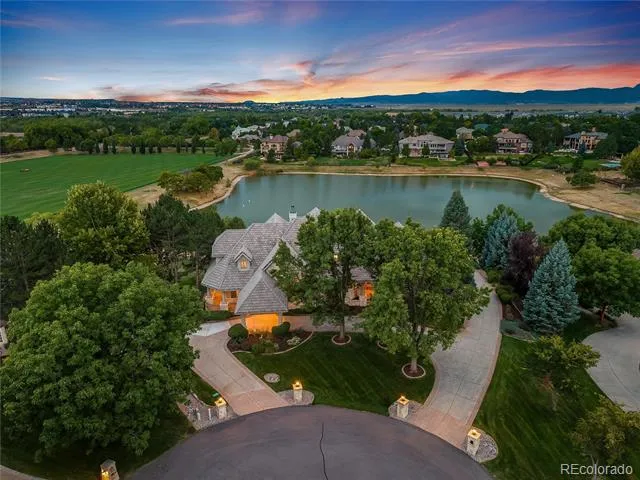4450 W Caspian Circle Littleton, CO 80128
