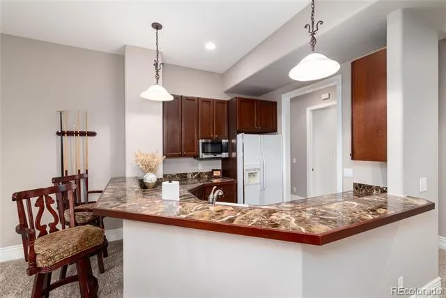 4450 W Caspian Circle Littleton, CO 80128