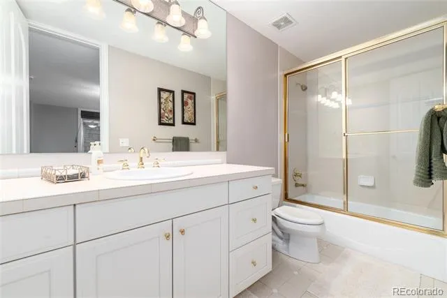 4450 W Caspian Circle Littleton, CO 80128