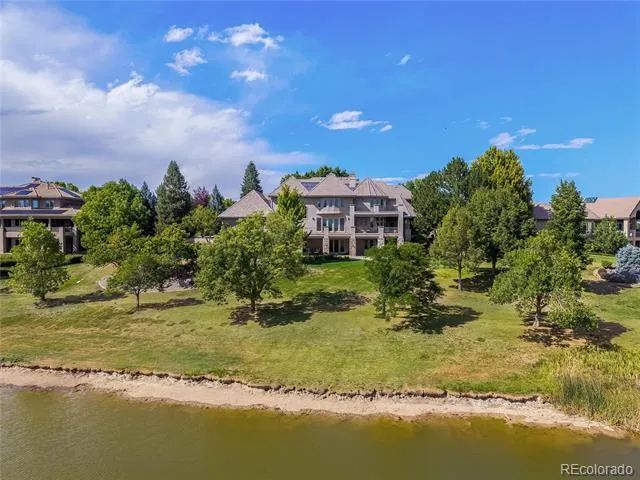 4450 W Caspian Circle Littleton, CO 80128