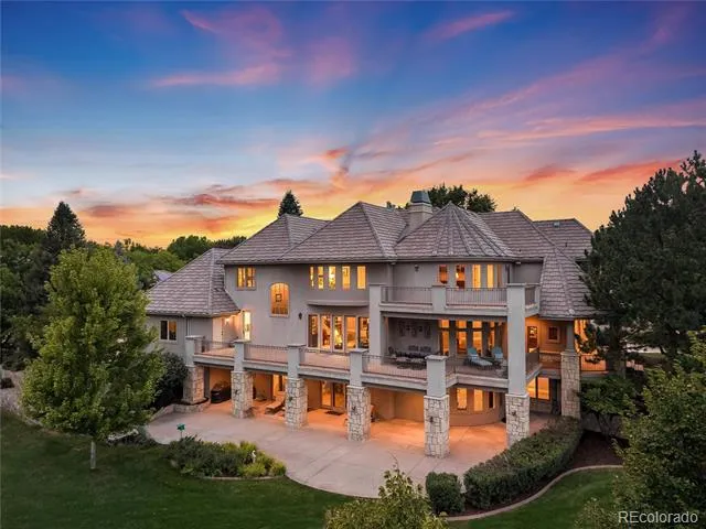 4450 W Caspian Circle Littleton, CO 80128
