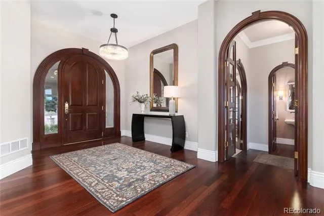 4450 W Caspian Circle Littleton, CO 80128