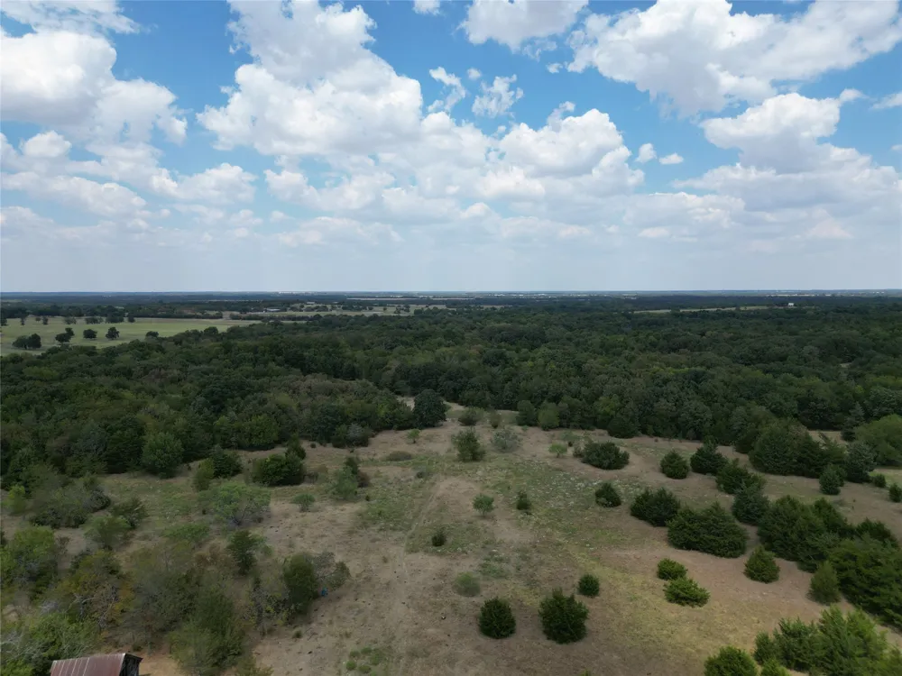 50 County Road 1026 Celeste, TX 75423