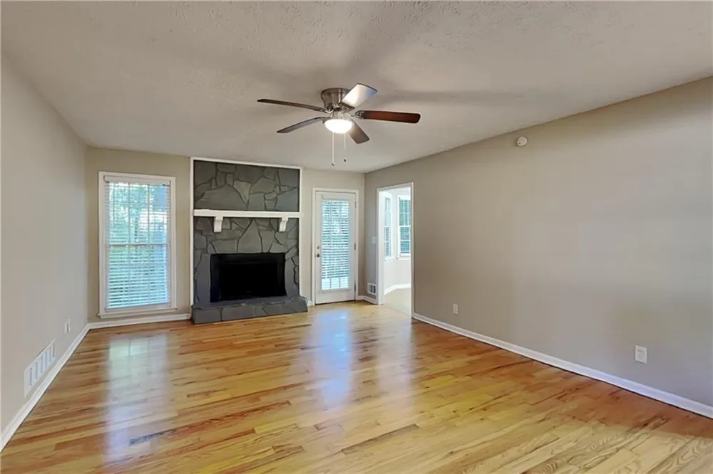 327 Pine Trail Canton, GA 30115