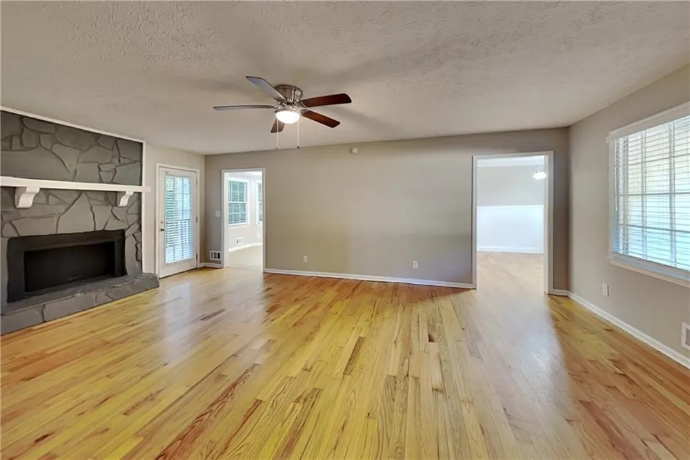 327 Pine Trail Canton, GA 30115