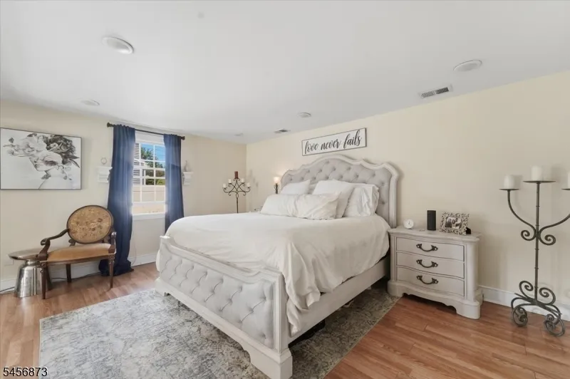 105 Osceola Ave Middlesex, NJ 08846