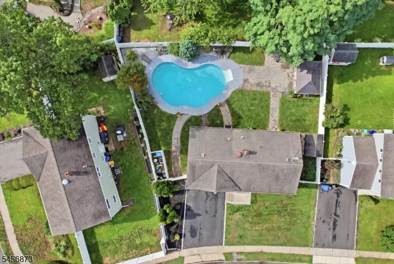 105 Osceola Ave Middlesex, NJ 08846