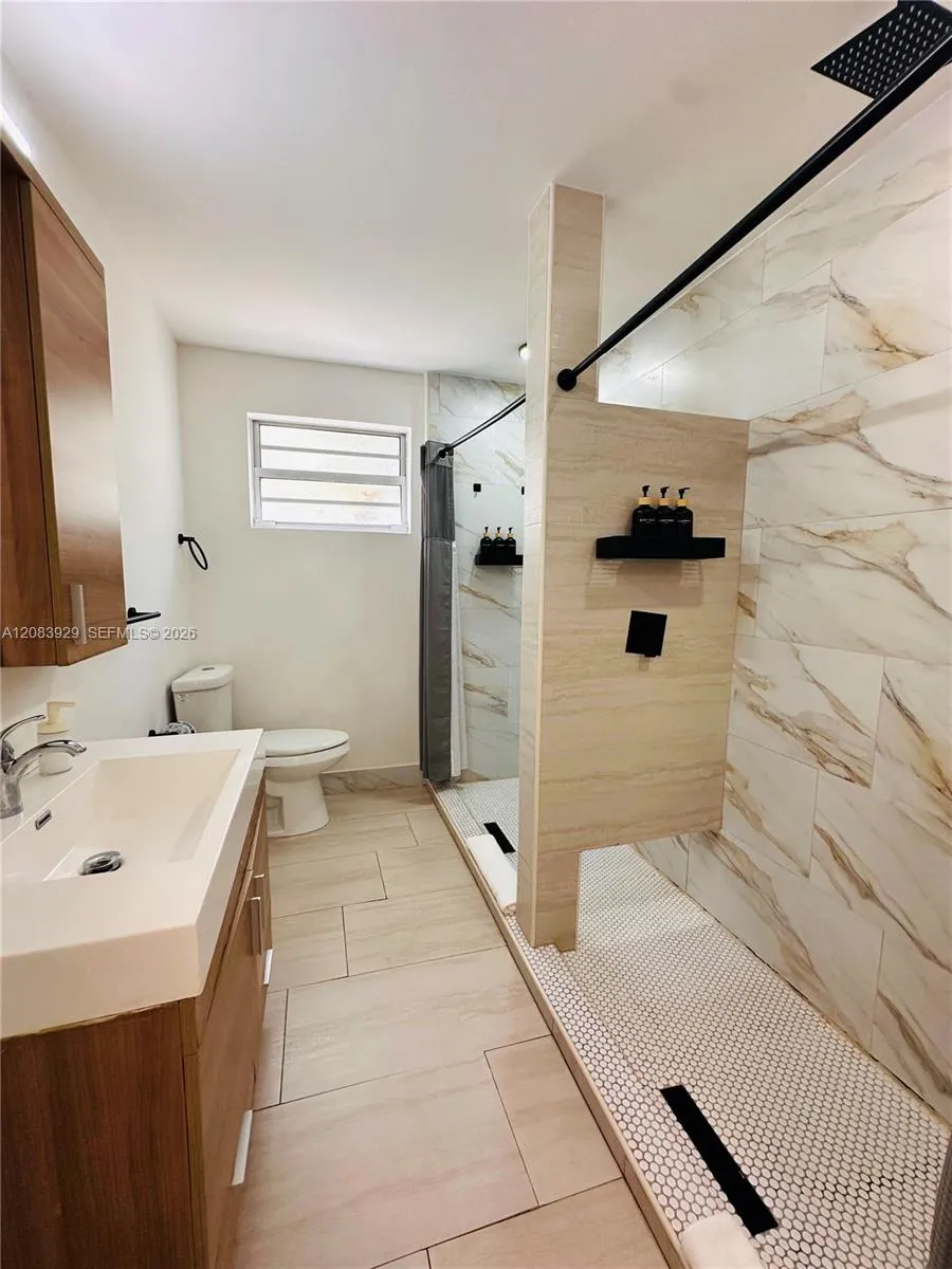 1032 Michigan Ave #A Miami Beach, FL 33139