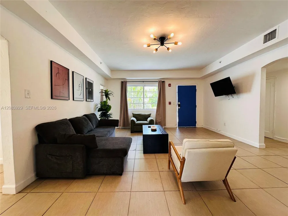 1032 Michigan Ave #A Miami Beach, FL 33139