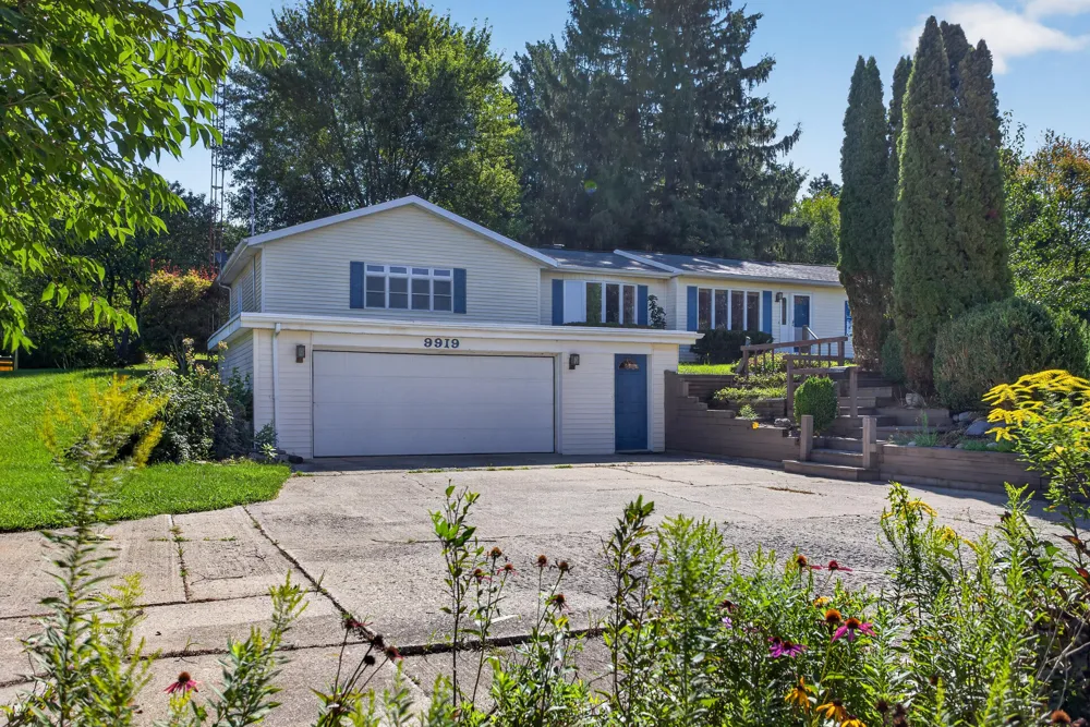 9919 Sand Lake Highway Cambridge Township, MI 49265
