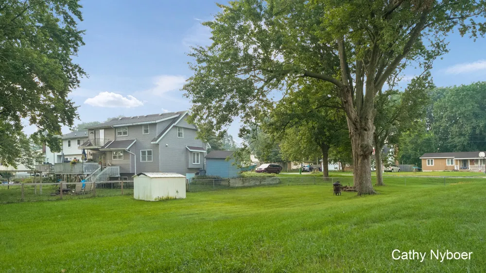 3860 Ivanrest Avenue SW Grandville City, MI 49418
