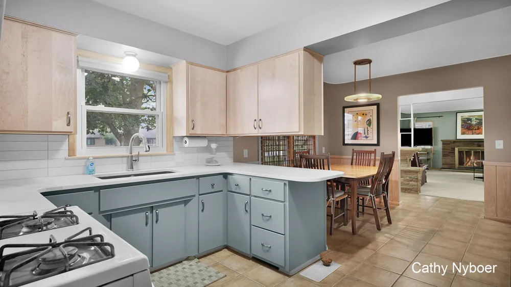 3860 Ivanrest Avenue SW Grandville City, MI 49418