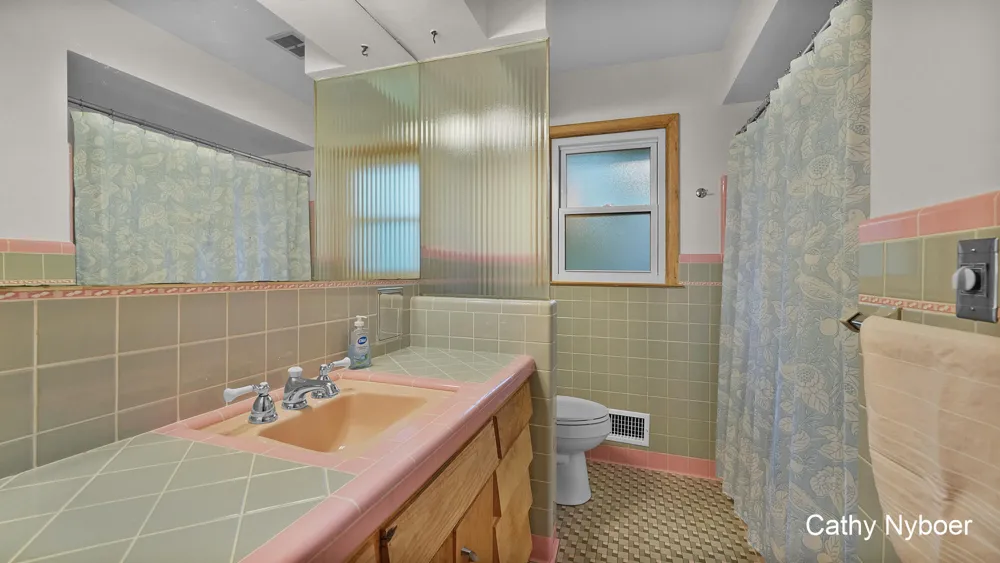 3860 Ivanrest Avenue SW Grandville City, MI 49418