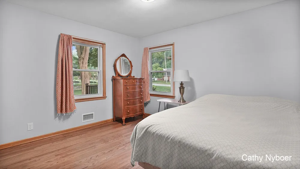 3860 Ivanrest Avenue SW Grandville City, MI 49418