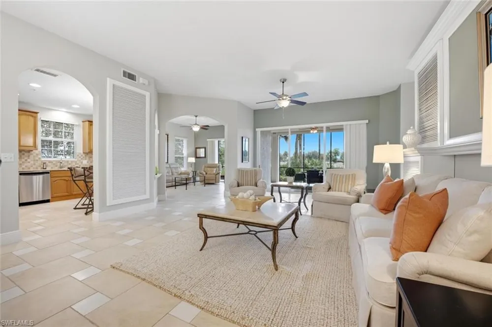 9038 Cascada Way #101 Naples, FL 34114