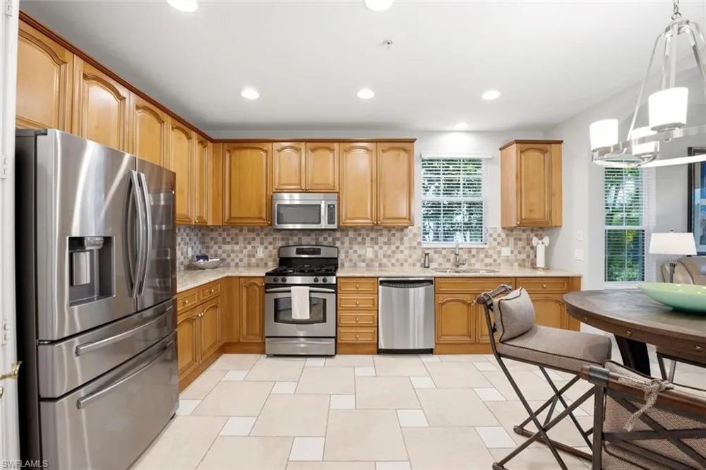 9038 Cascada Way #101 Naples, FL 34114