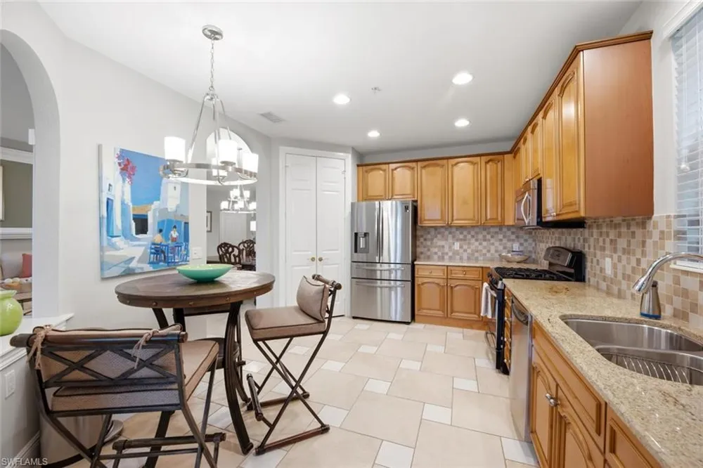 9038 Cascada Way #101 Naples, FL 34114