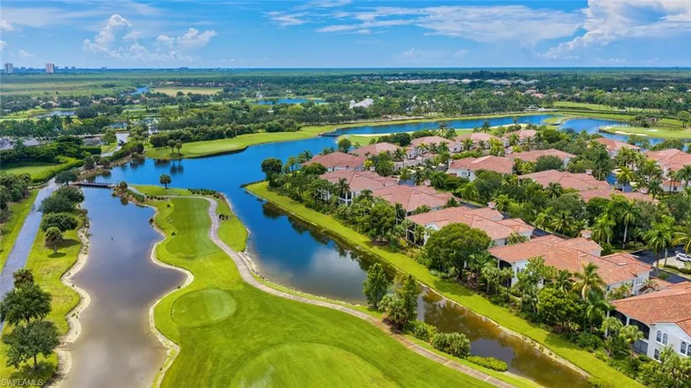 9038 Cascada Way #101 Naples, FL 34114