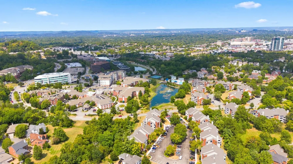 207 Ashlawn Ct Nashville, TN 37215