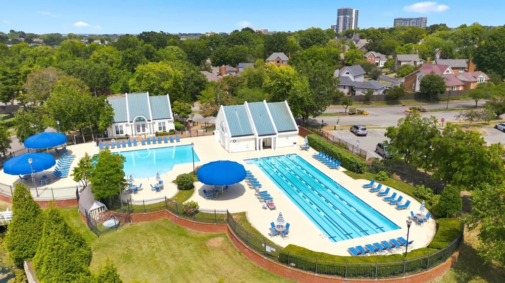 207 Ashlawn Ct Nashville, TN 37215