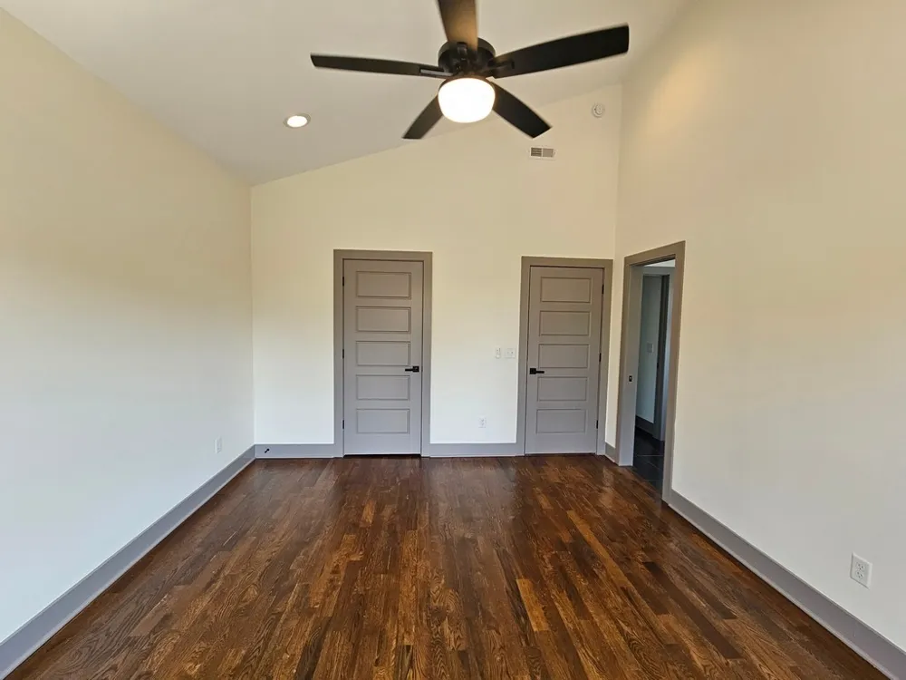28 N Hill St Nashville, TN 37210