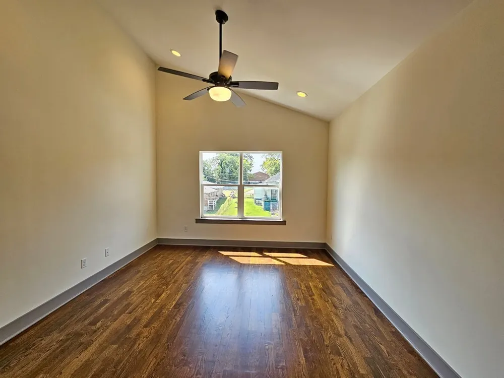 28 N Hill St Nashville, TN 37210