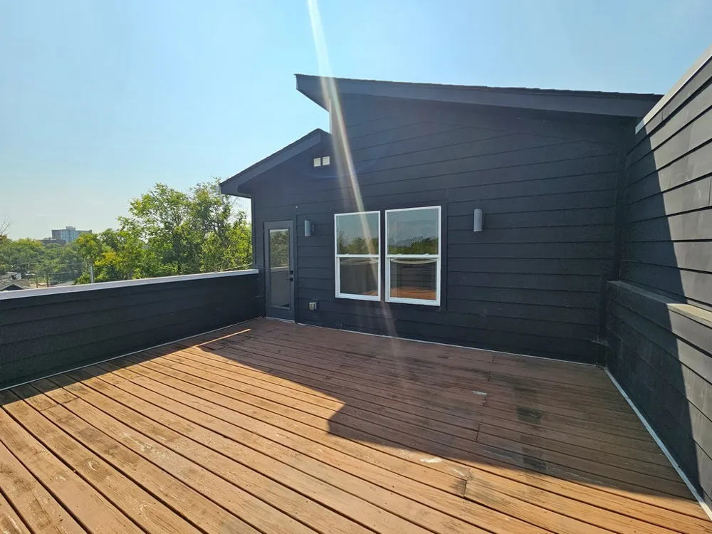 28 N Hill St Nashville, TN 37210