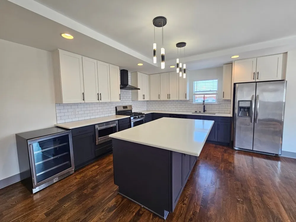28 N Hill St Nashville, TN 37210