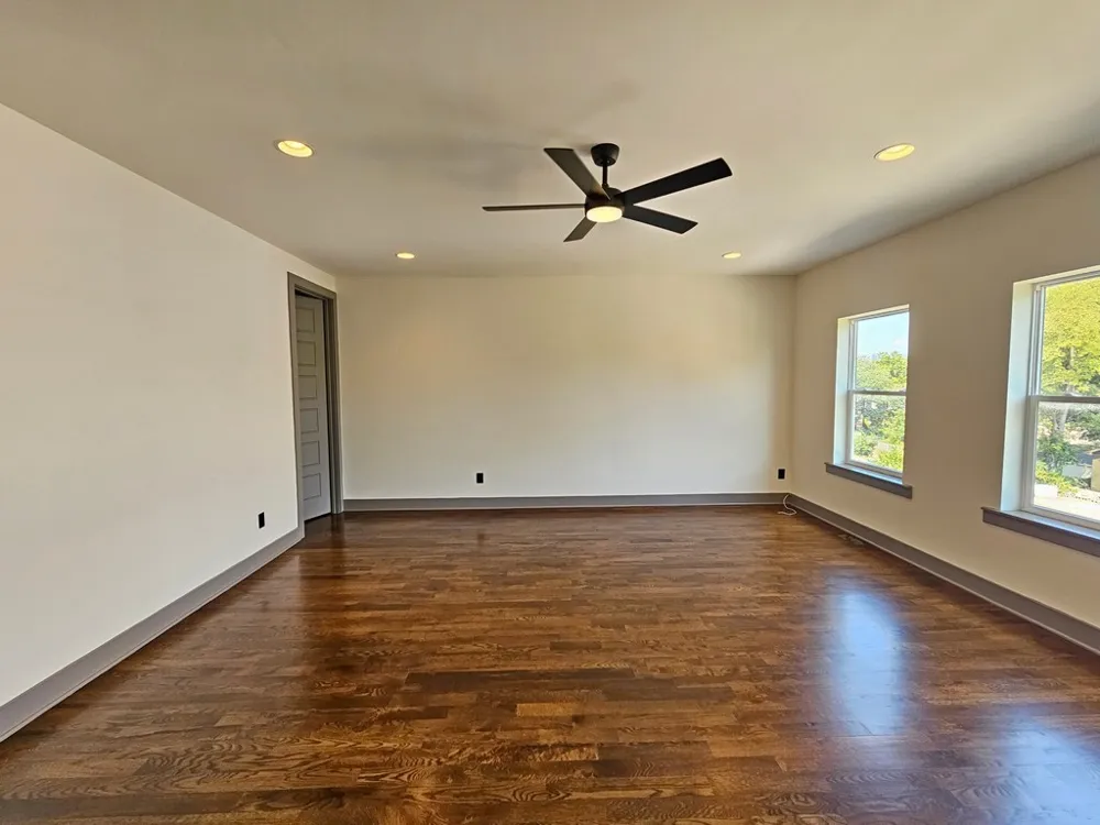 28 N Hill St Nashville, TN 37210