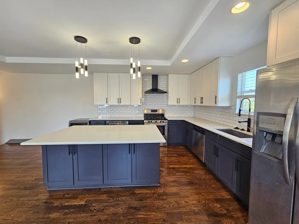 28 N Hill St Nashville, TN 37210