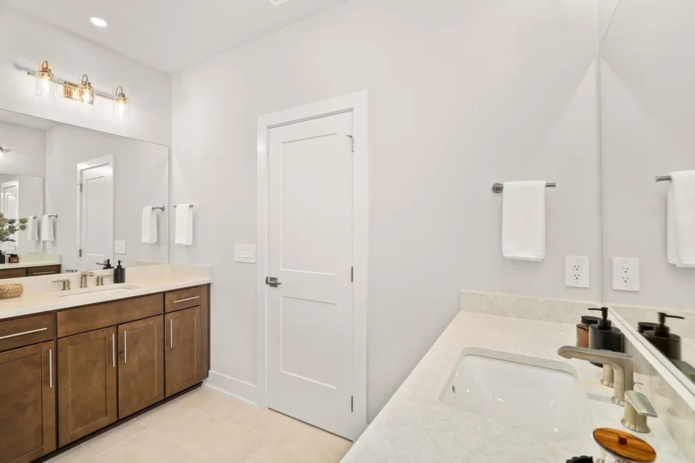 464 Tomlinson Pointe Dr Mount Juliet, TN 37122