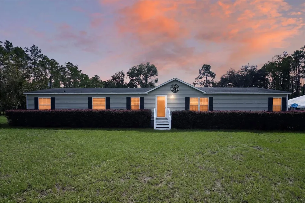 3560 NE 71ST AVENUE High Springs, FL 32643
