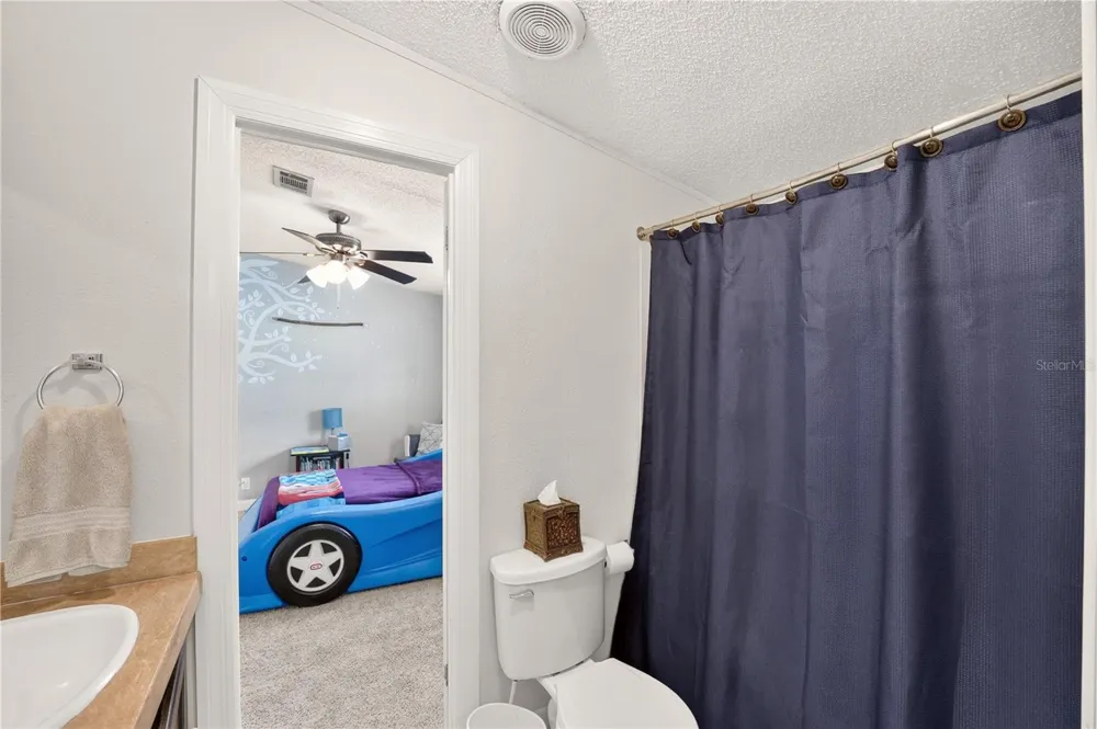 3560 NE 71ST AVENUE High Springs, FL 32643