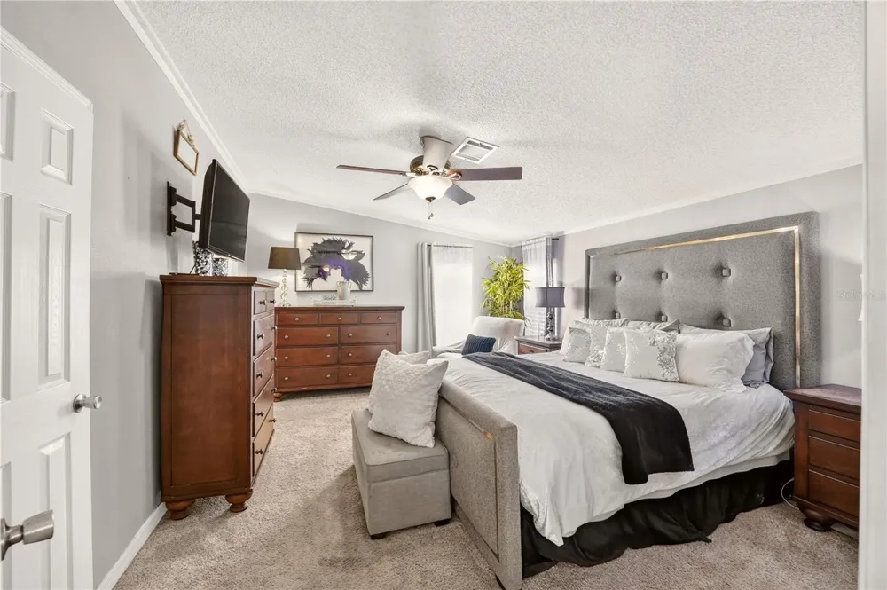 3560 NE 71ST AVENUE High Springs, FL 32643