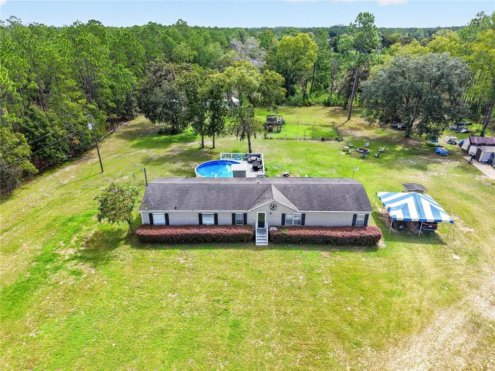 3560 NE 71ST AVENUE High Springs, FL 32643