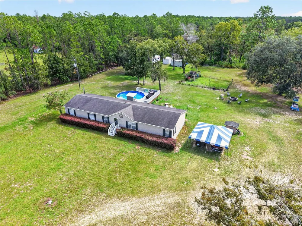 3560 NE 71ST AVENUE High Springs, FL 32643