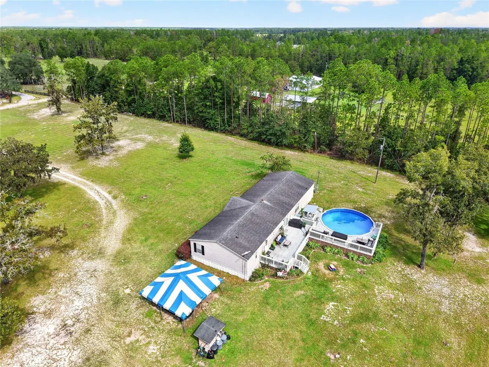 3560 NE 71ST AVENUE High Springs, FL 32643