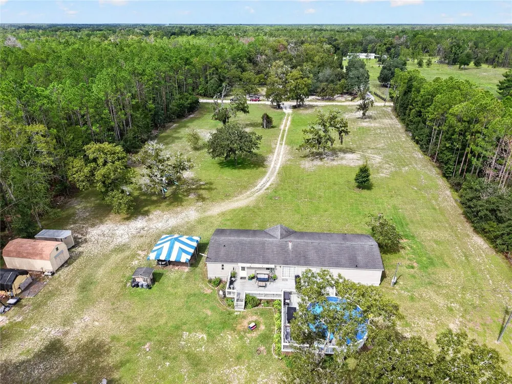 3560 NE 71ST AVENUE High Springs, FL 32643