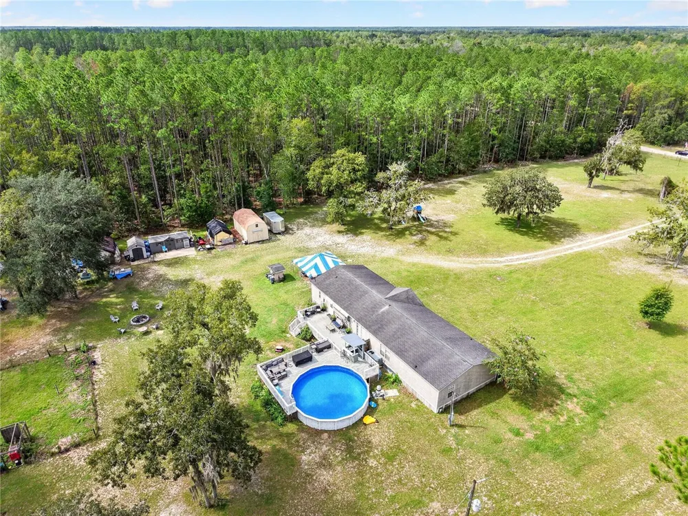 3560 NE 71ST AVENUE High Springs, FL 32643