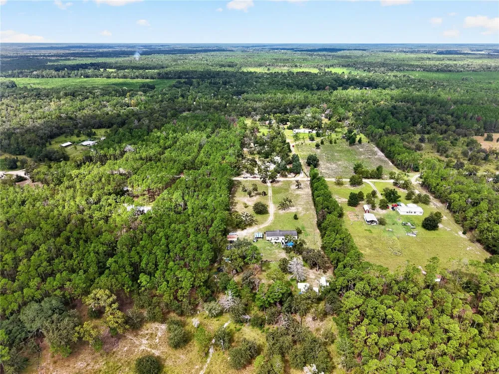 3560 NE 71ST AVENUE High Springs, FL 32643